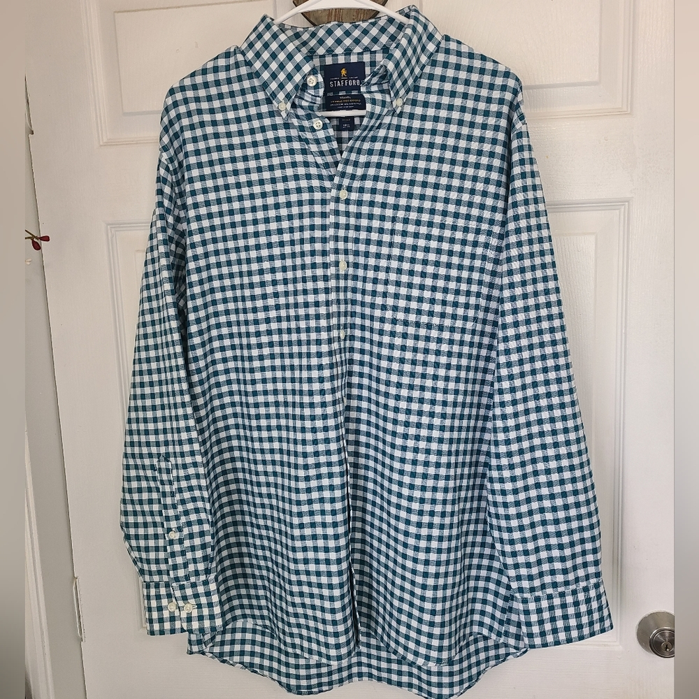 (712) Stafford Men's Classic Long Sleeve Dress Shirt, Size: L, Green/White